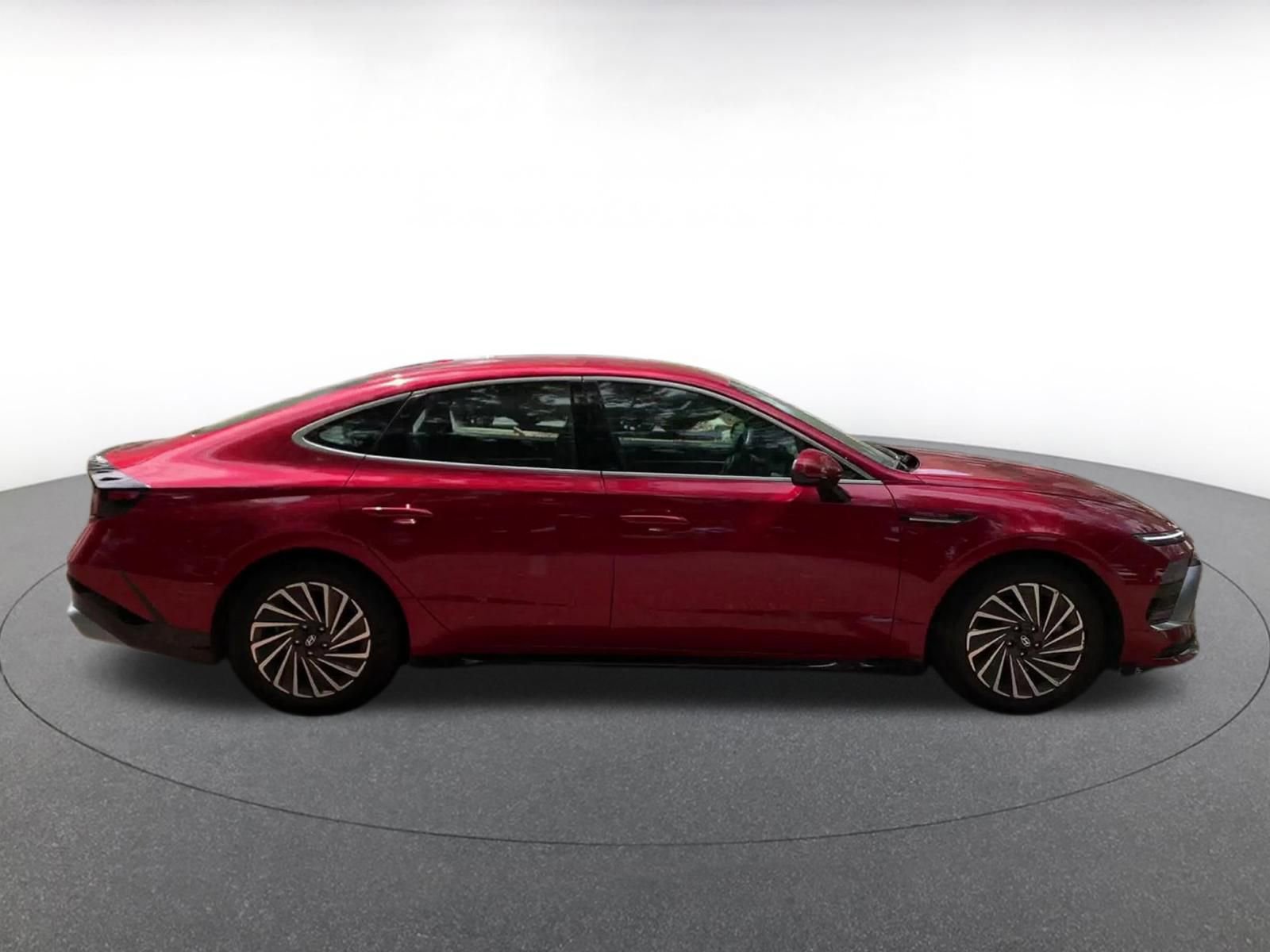 Used 2025 Hyundai Sonata SEL image 16