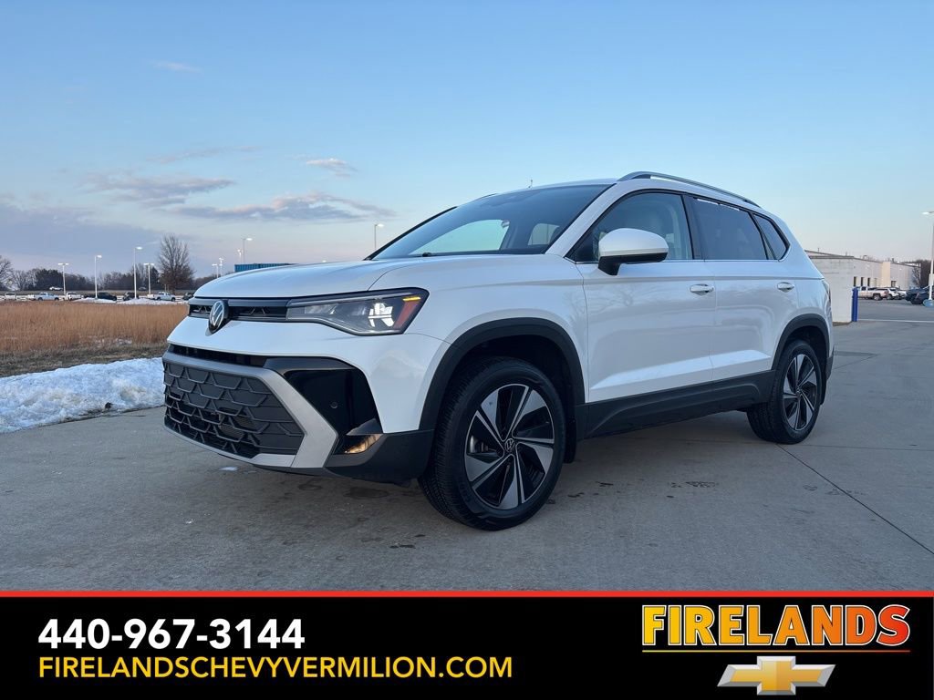 Used 2025 Volkswagen Taos SE