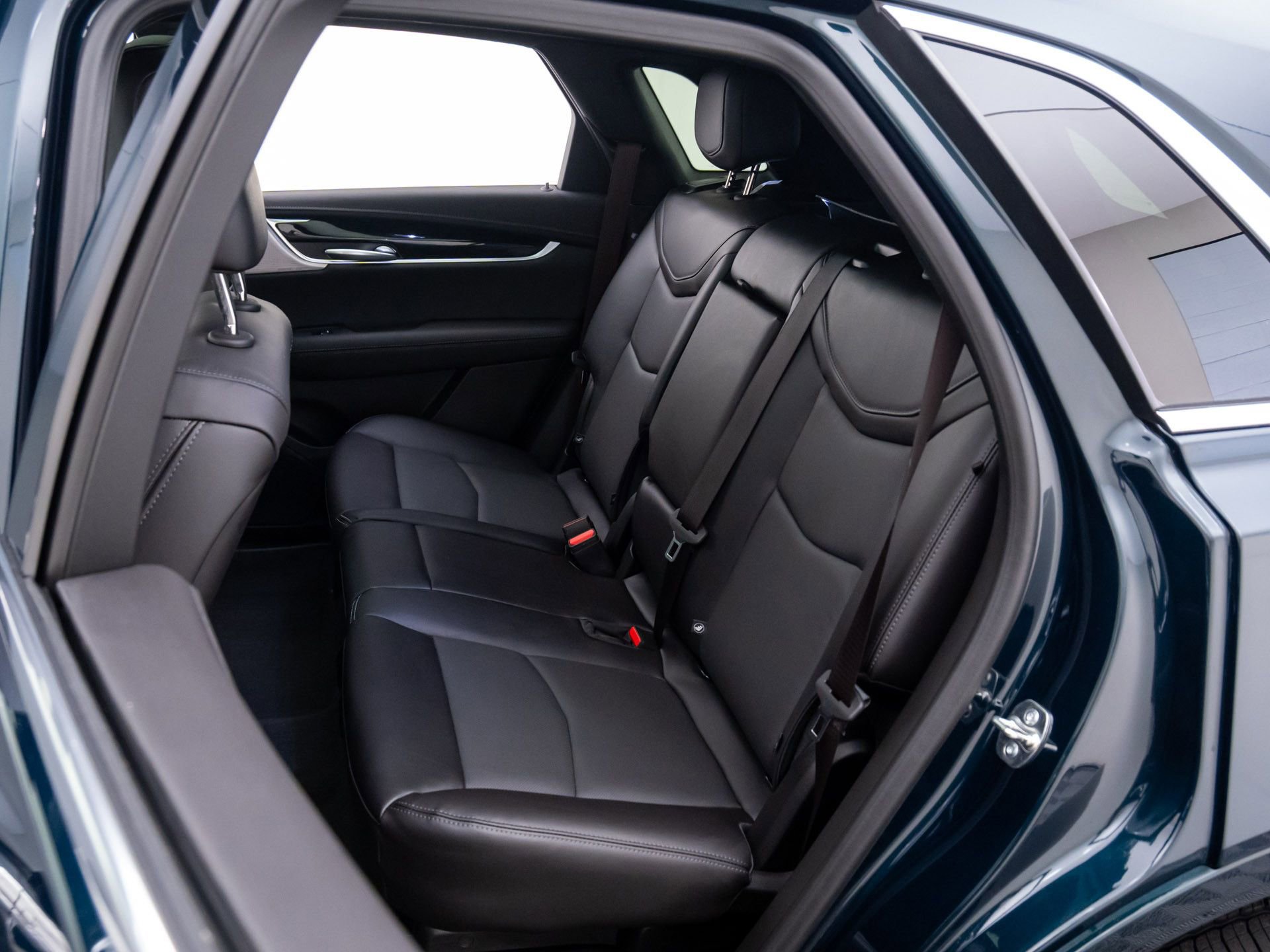 New 2026 Cadillac XT5 Premium Luxury w/ Driver Assist Package image 17