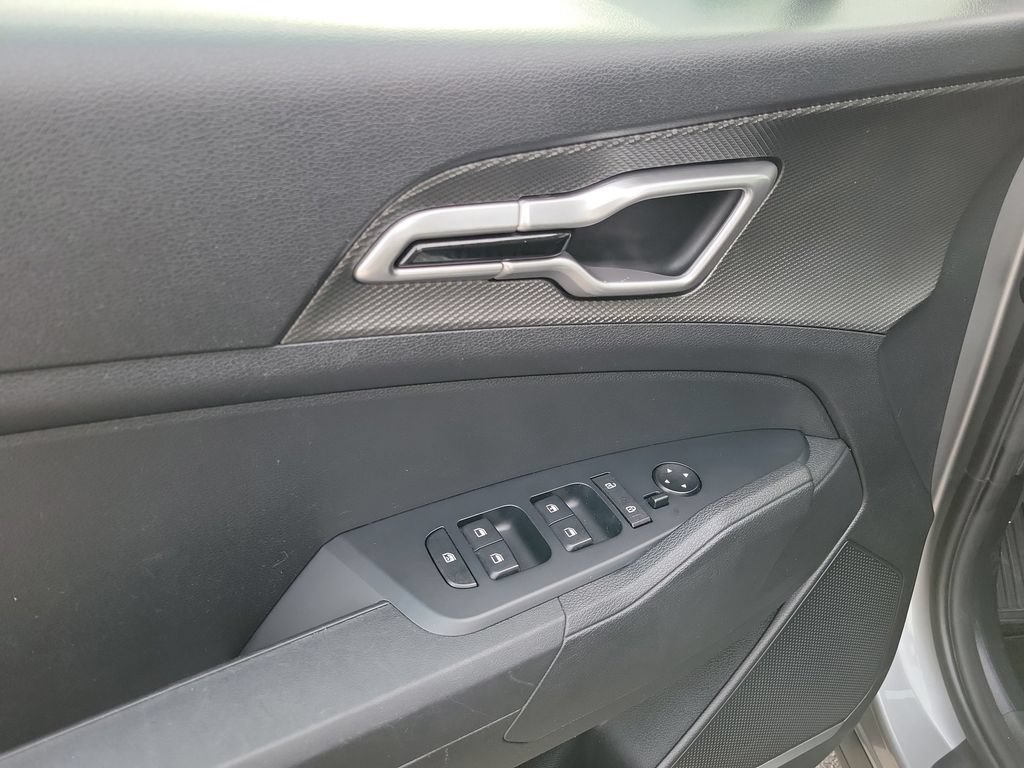 Used 2024 Kia Sportage LX FWD image 23