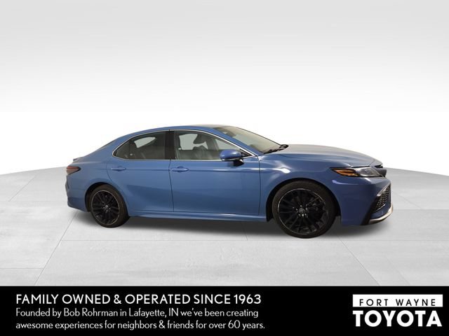 Used 2024 Toyota Camry XSE FWD image 5