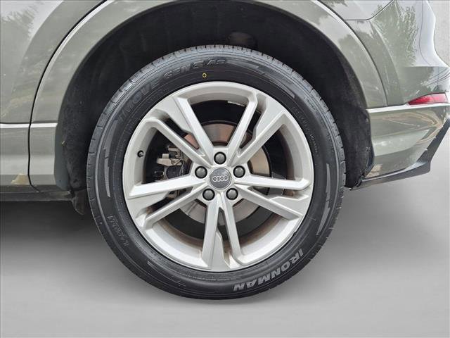 Used 2021 Audi Q3 2.0T Premium w/ Convenience Package AWD/4WD image 25