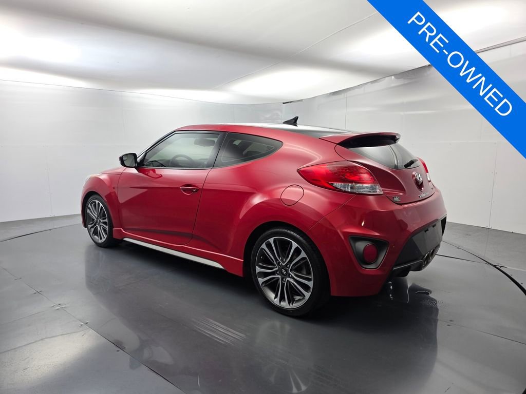 Used 2016 Hyundai Veloster Turbo w/ Option Group 04 FWD image 6