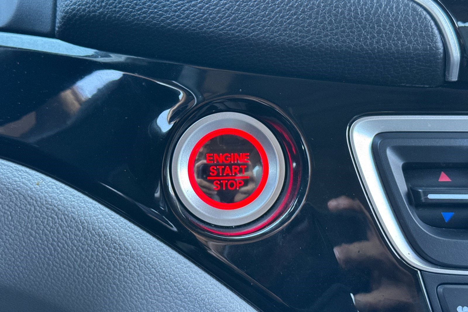 Used 2021 Honda Pilot Elite image 35