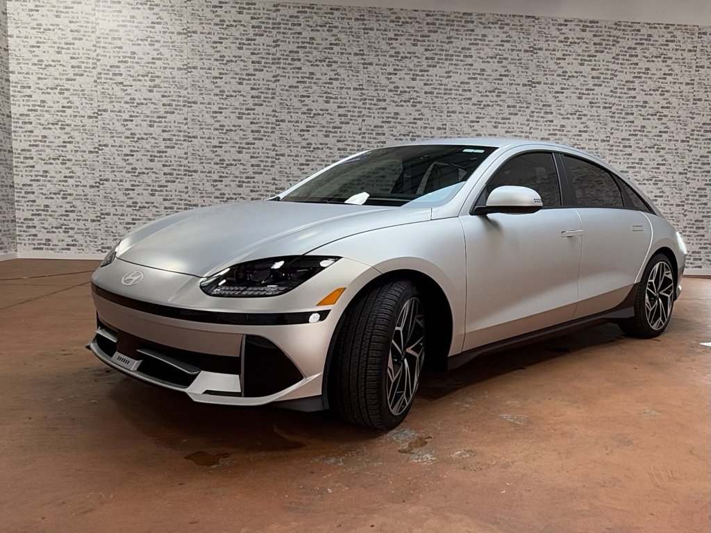 Certified 2025 Hyundai Ioniq 6 SEL image 3