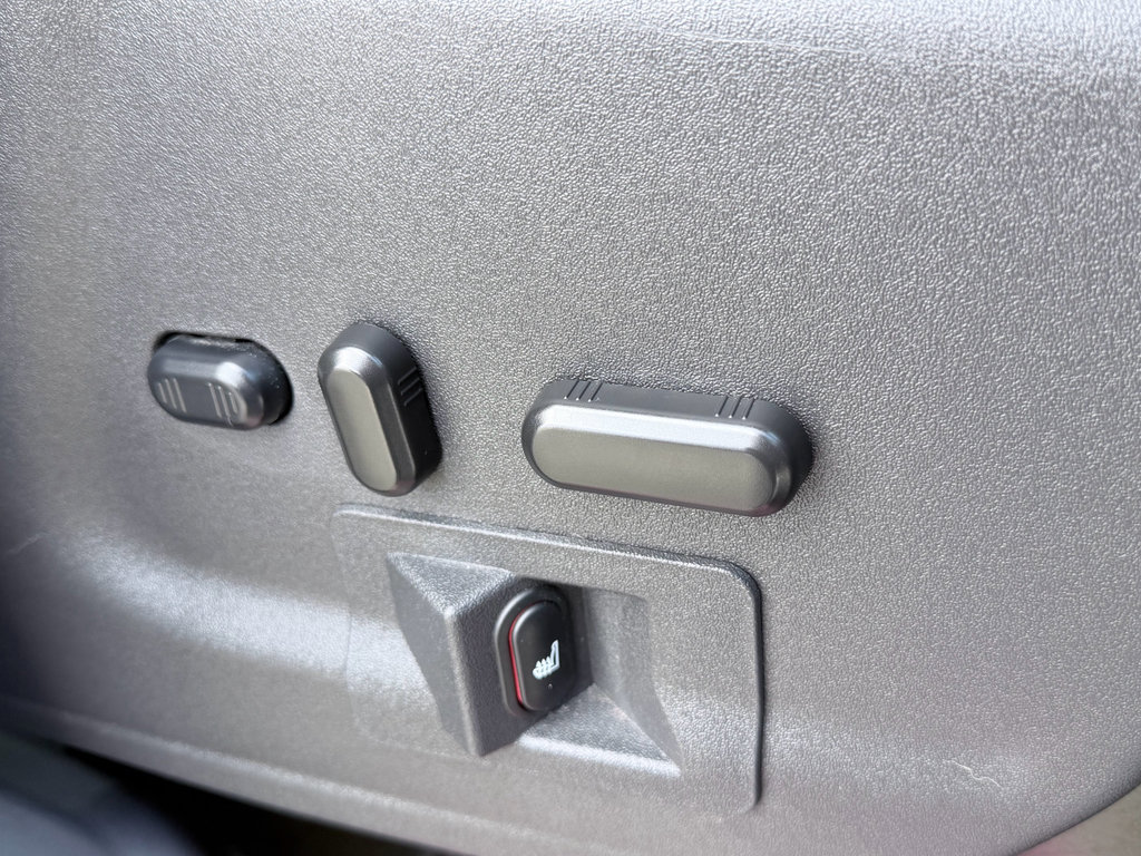 Used 2018 Ford Transit 350 XLT image 28