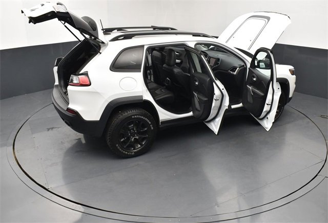 Used 2022 Jeep Cherokee Latitude w/ Sun & Sound Group image 30