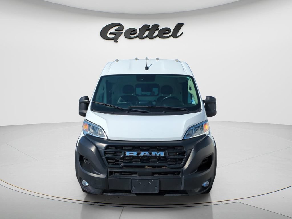 Used 2024 RAM ProMaster 2500 w/ Convenience Group FWD video 2