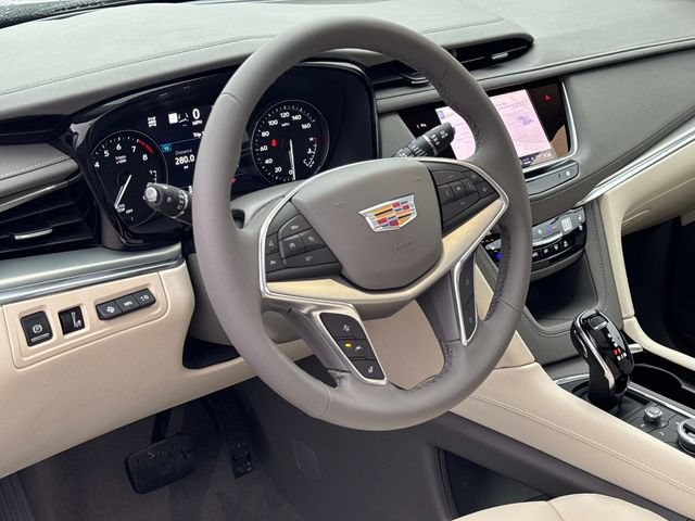 New 2026 Cadillac XT5 Premium Luxury w/ Driver Assist Package AWD/4WD image 20