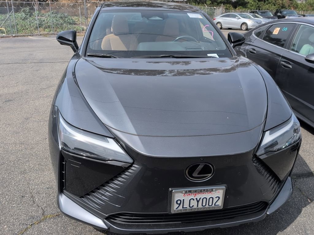Used 2023 Lexus RZ 450e Premium w/ Cold Area Package image 10