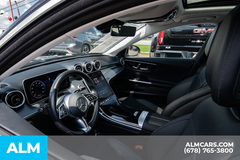 Used 2025 Mercedes-Benz C 300 Sedan image 18