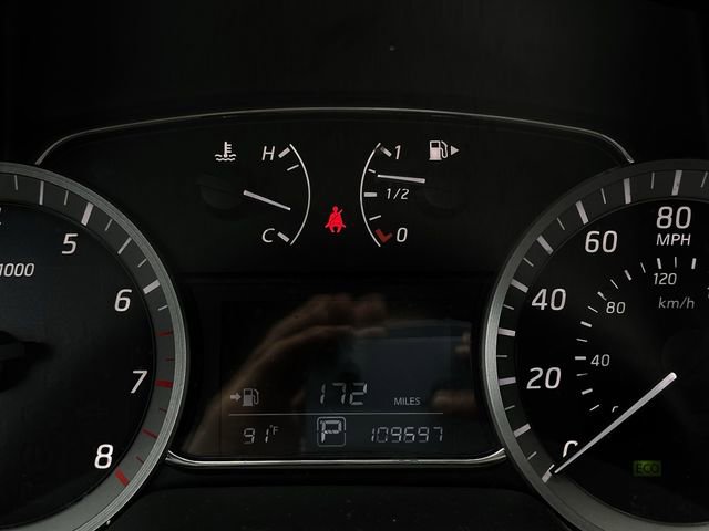 Used 2015 Nissan Sentra SR FWD image 17