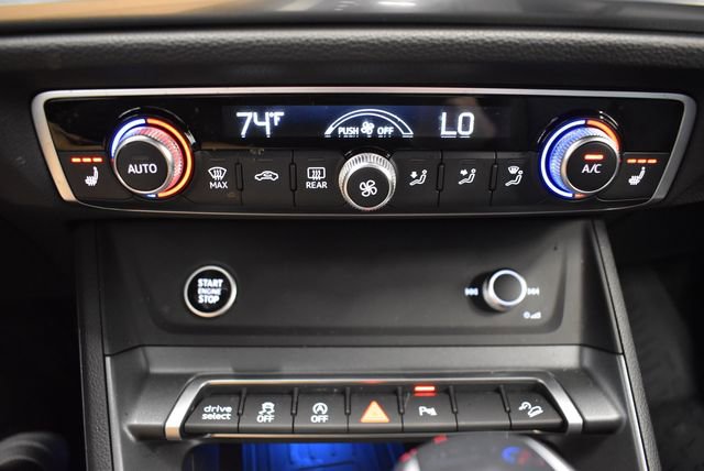 Used 2024 Audi Q3 2.0T Premium Plus image 28