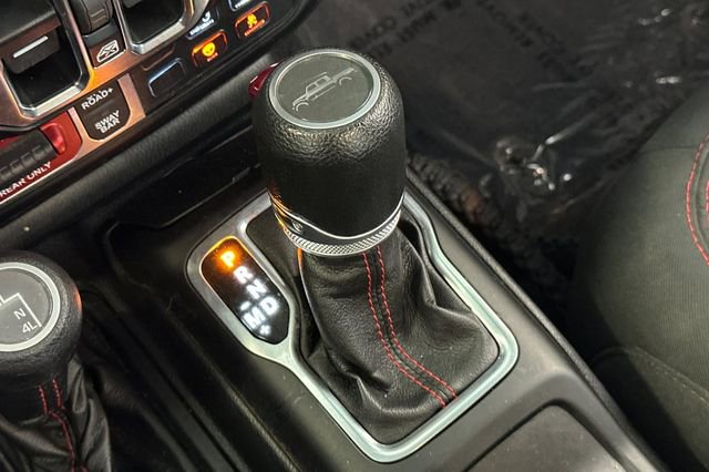 Used 2021 Jeep Gladiator Rubicon AWD/4WD image 24