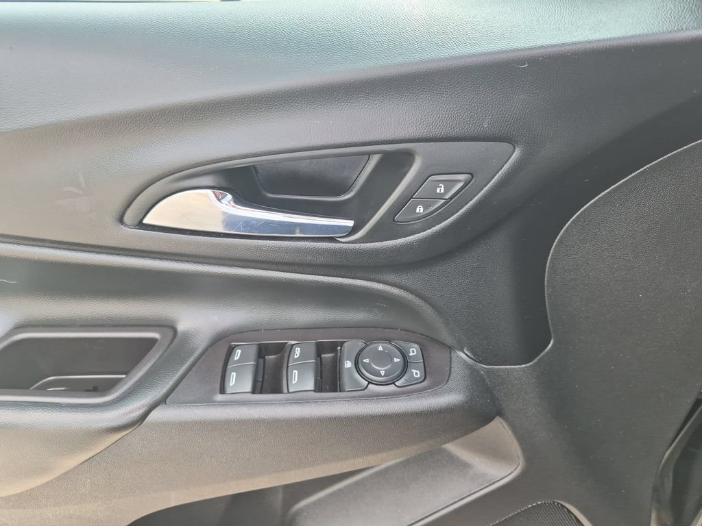 Used 2022 Chevrolet Equinox LT FWD image 13