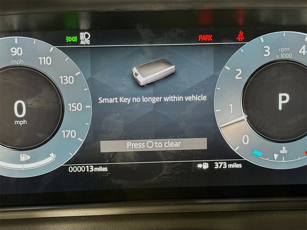 New 2026 Land Rover Range Rover Velar Dynamic SE image 12