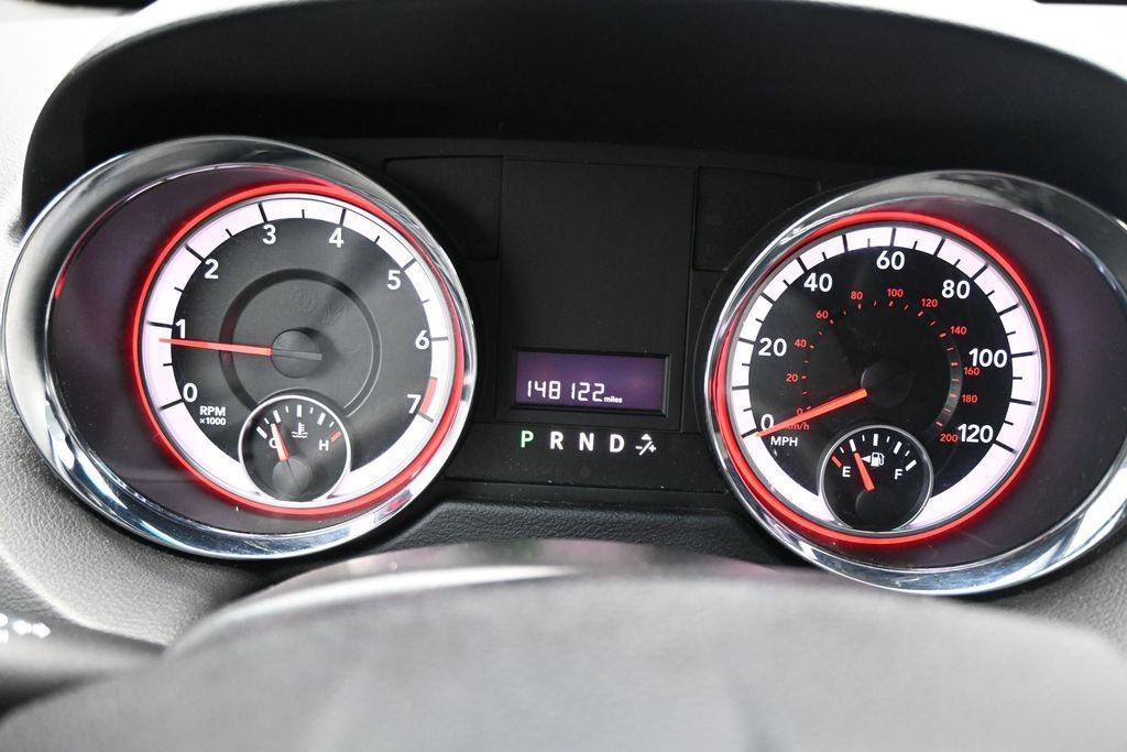 Used 2015 Dodge Grand Caravan SXT FWD image 16