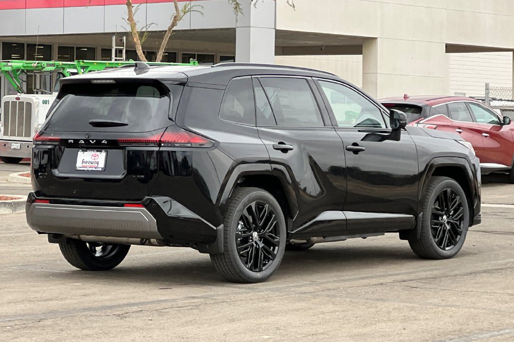 New 2026 Toyota RAV4 XSE w/ Panoramic Sun Roof Package AWD/4WD image 4