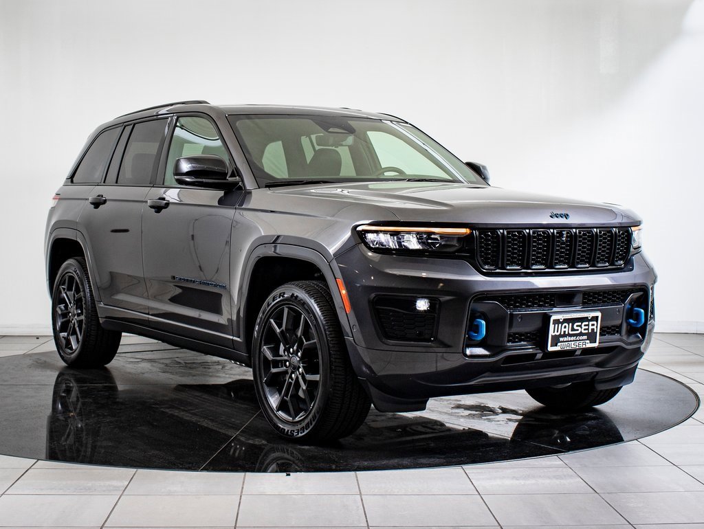 Used 2024 Jeep Grand Cherokee Limited 4xe image 5