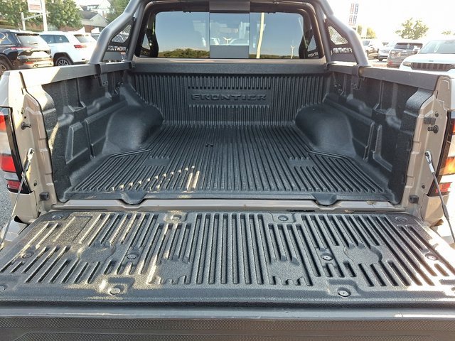 Used 2023 Nissan Frontier PRO-4X w/ Technology Package image 32