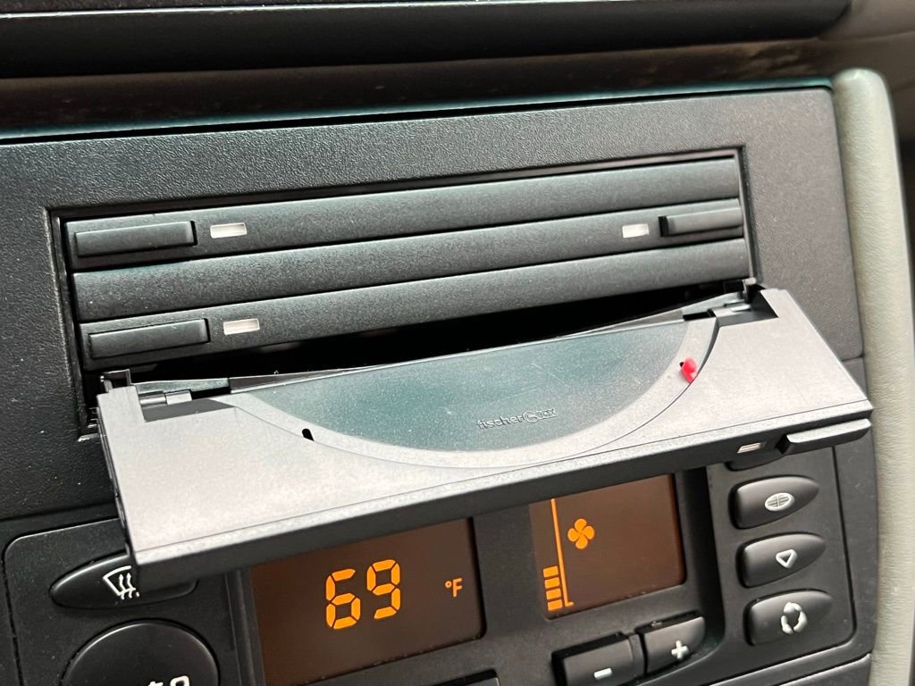 Used 2003 Porsche 911 Carrera 4 image 12