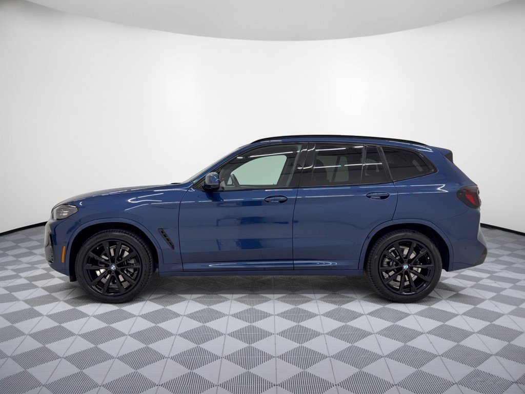 Certified 2024 BMW X3 xDrive30i w/ Premium Package AWD/4WD image 2