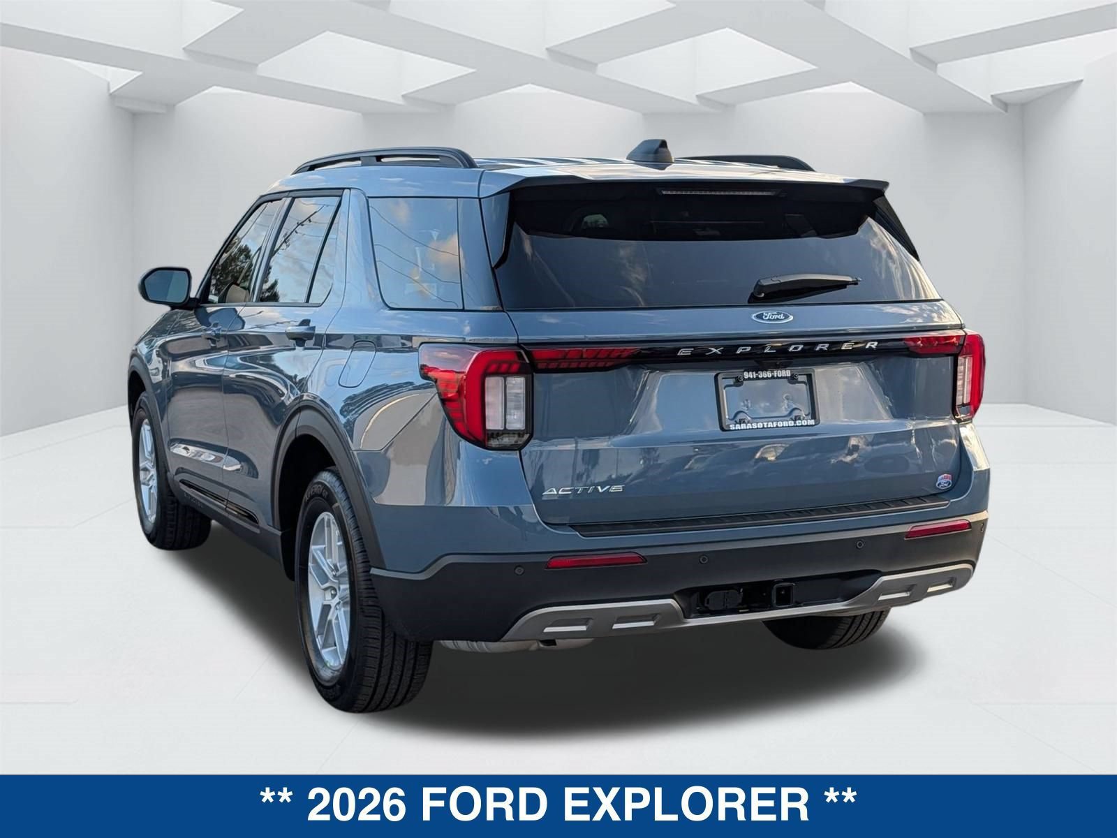 New 2026 Ford Explorer Active w/ Active Comfort Package RWD image 8