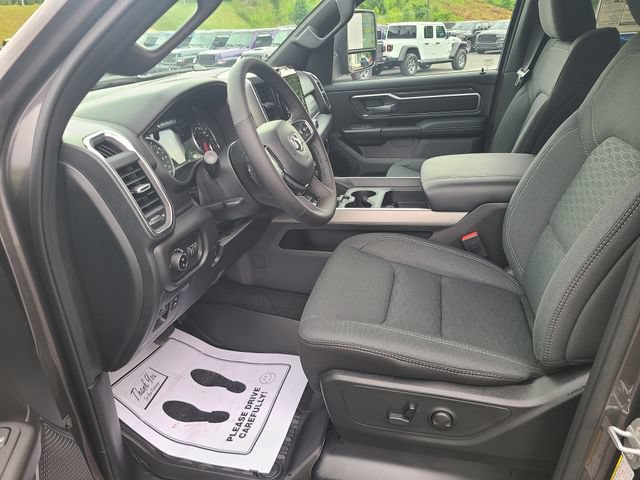 New 2026 RAM 1500 Big Horn AWD/4WD image 11