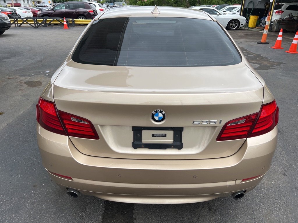 Used 2012 BMW 535i Sedan image 12