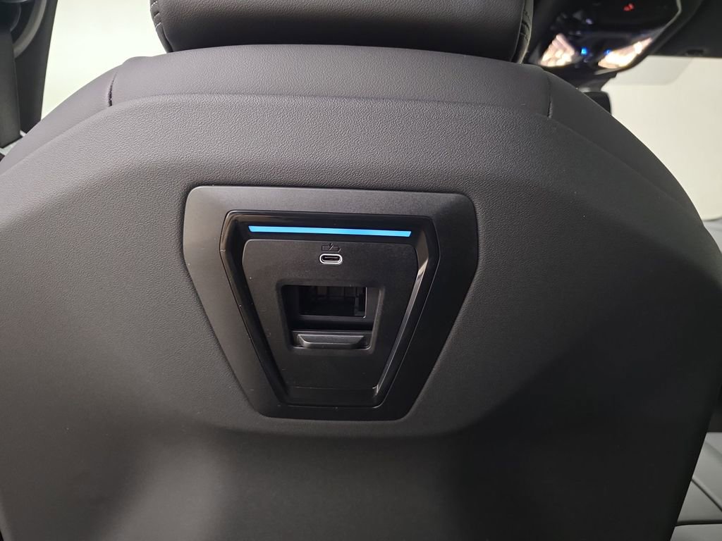 Certified 2024 BMW 530i xDrive w/ M Sport Package image 28