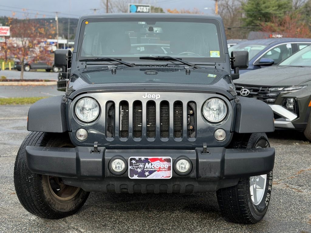 Used 2018 Jeep Wrangler Unlimited Sport w/ Power Convenience Group image 2