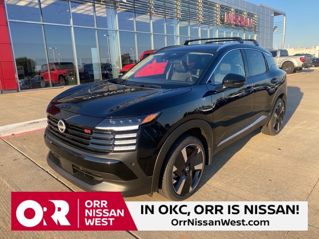 New 2026 Nissan Kicks SR w/ Cold Weather Package