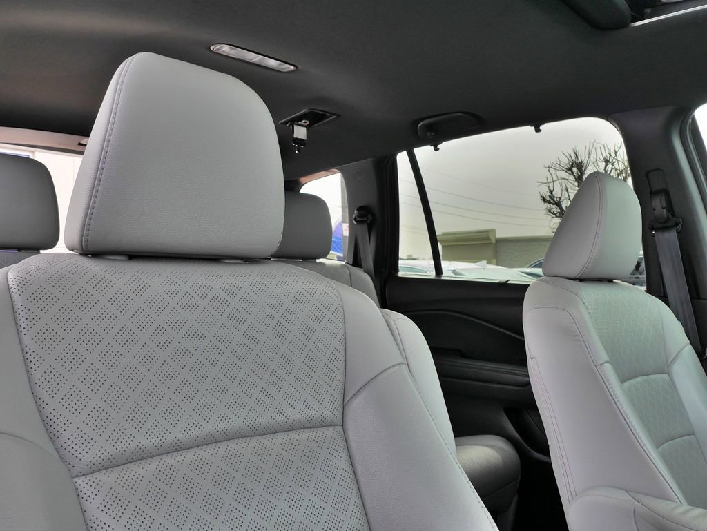 Used 2021 Honda Passport Touring image 14