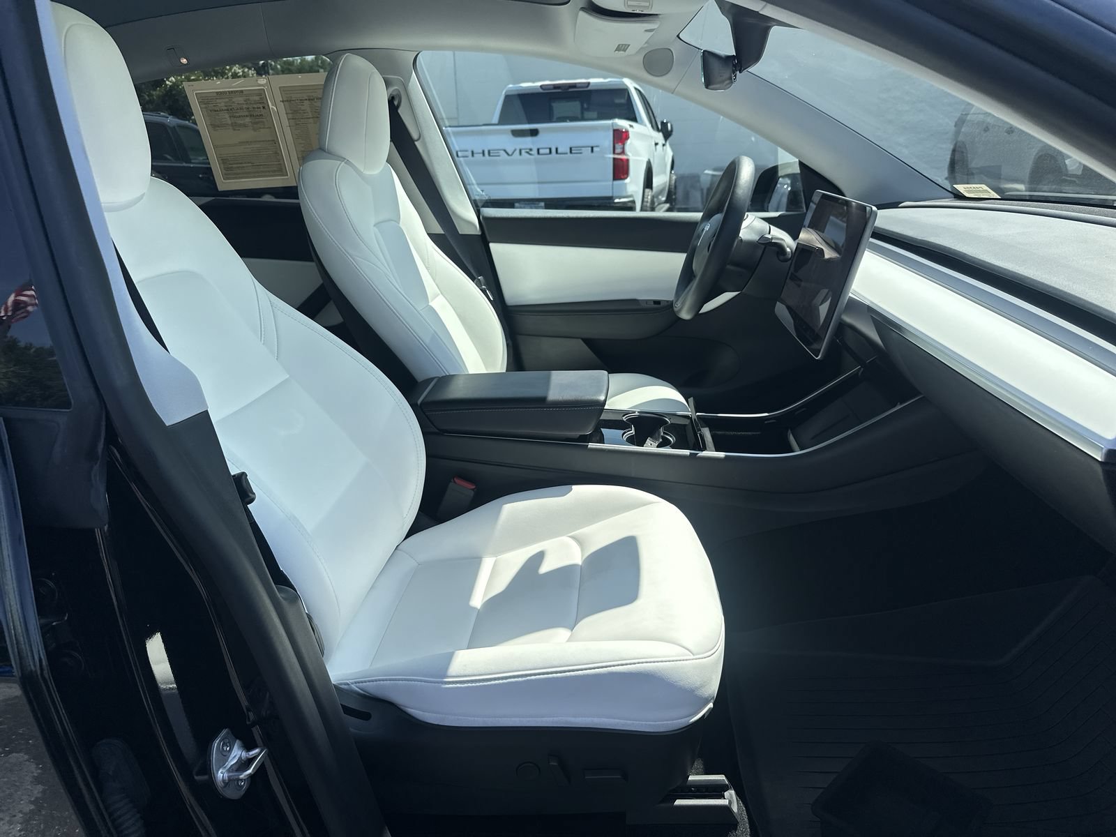 Used 2020 Tesla Model Y Long Range AWD/4WD image 22