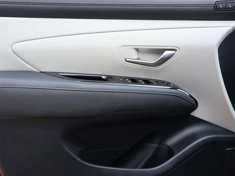 New 2026 Hyundai Tucson Limited image 23
