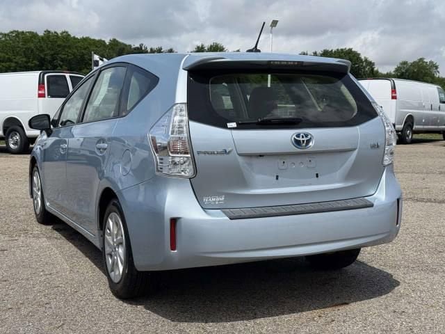 Used 2012 Toyota Prius V Three FWD image 6