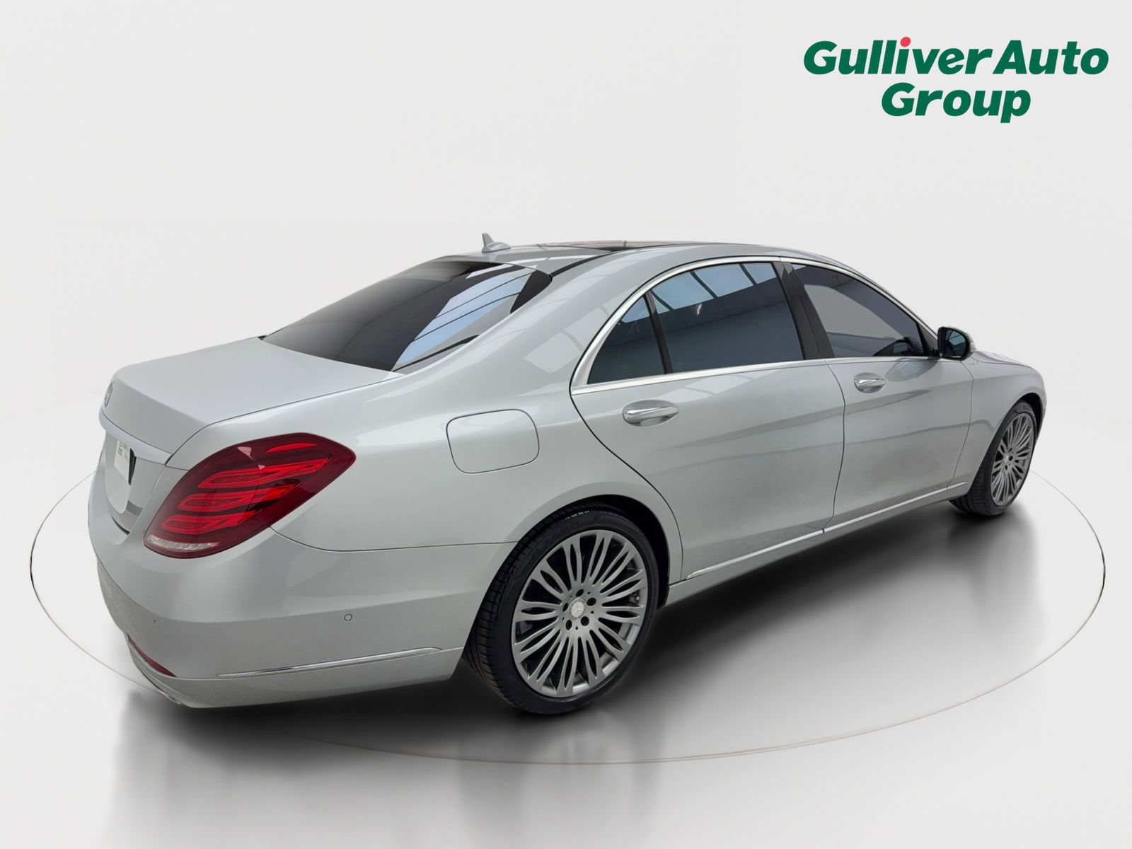 Used 2015 Mercedes-Benz S 550 Sedan image 9