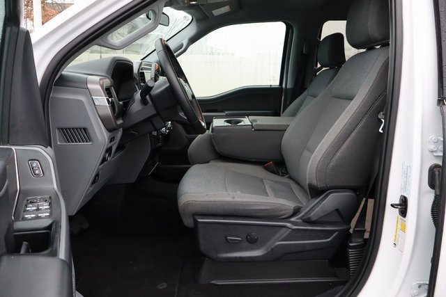 Used 2025 Ford F150 XLT w/ Equipment Group 301A Standard image 19