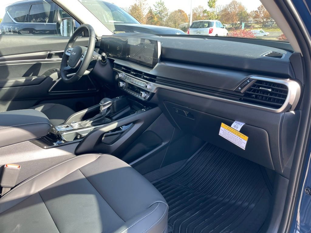 New 2025 Kia Telluride S image 33