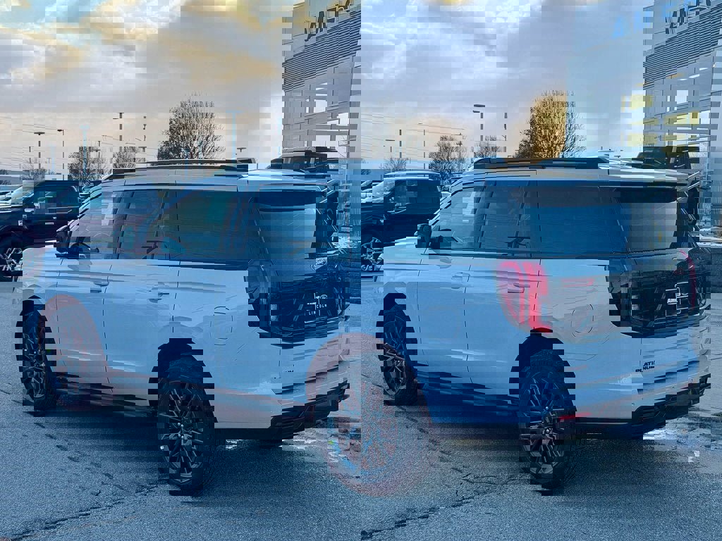 New 2026 Ford Expedition Platinum w/ Stealth Appearance Package image 3