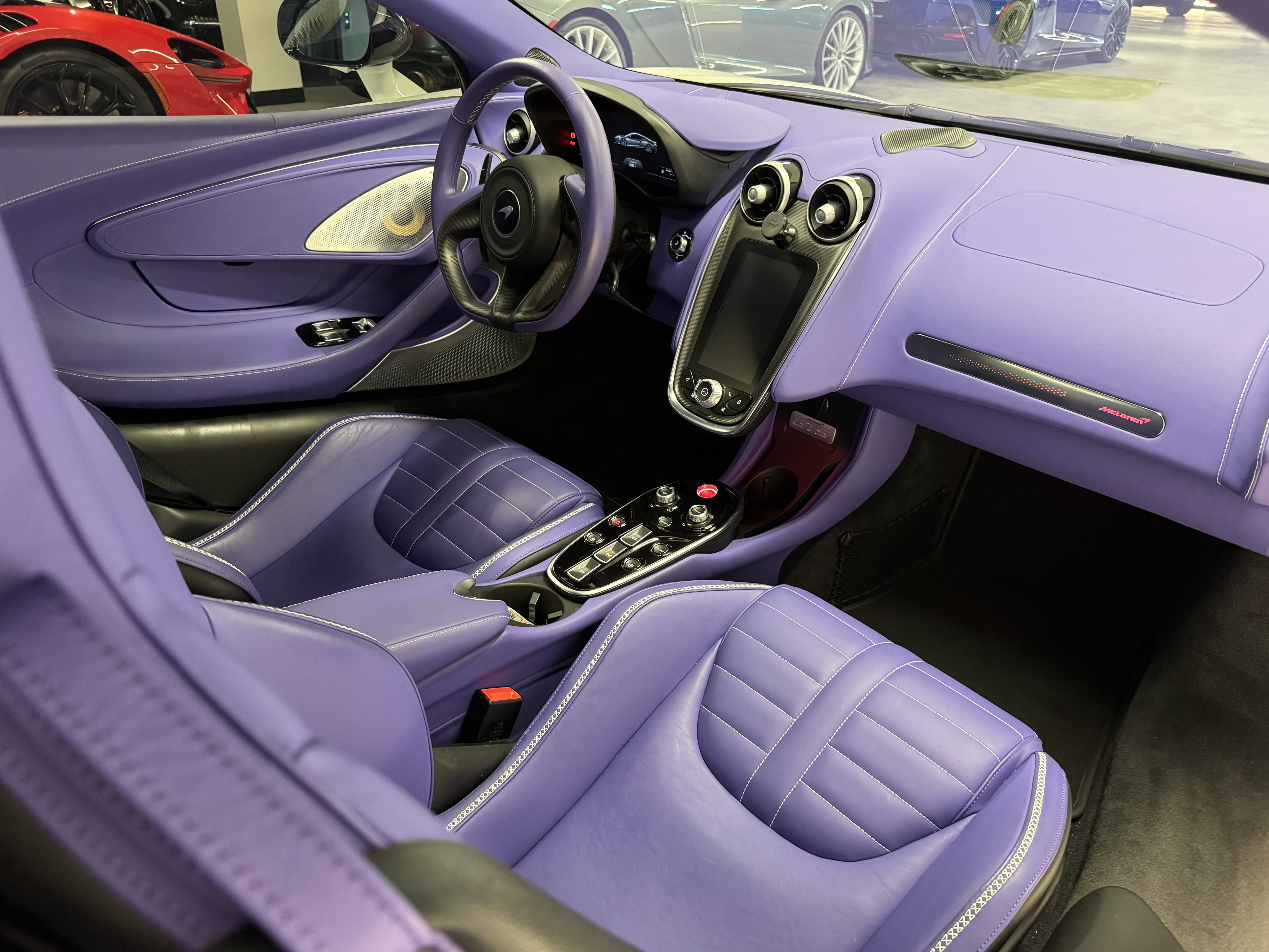 Used 2025 McLaren GTS RWD image 11