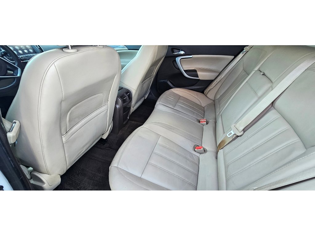 Used 2017 Buick Regal AWD image 14