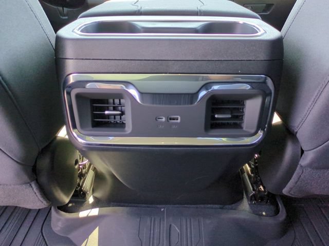 New 2026 GMC Sierra 1500 Elevation w/ LPO, Elevation Black Package AWD/4WD image 22