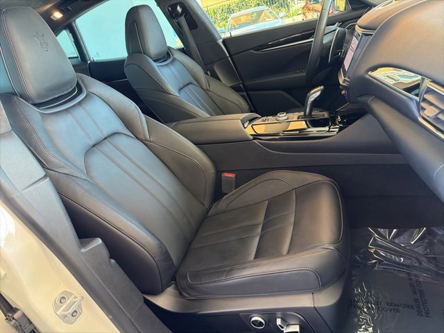 Certified 2022 Maserati Levante Modena image 18