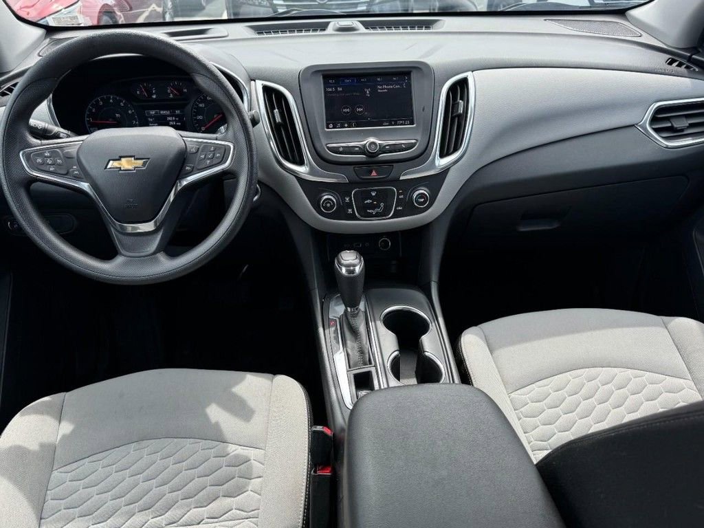Used 2020 Chevrolet Equinox LS w/ LS Convenience Package image 11