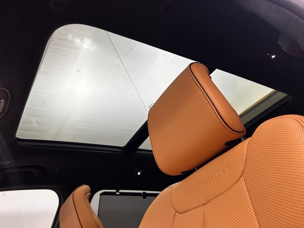 New 2026 Jeep Grand Cherokee Summit AWD/4WD image 22