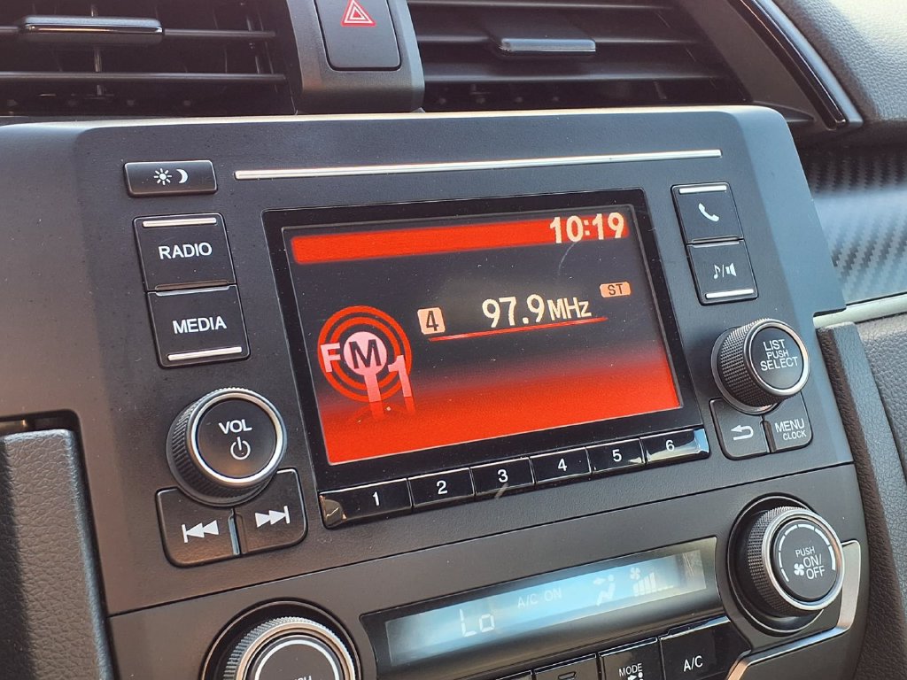Used 2019 Honda Civic Sport image 22