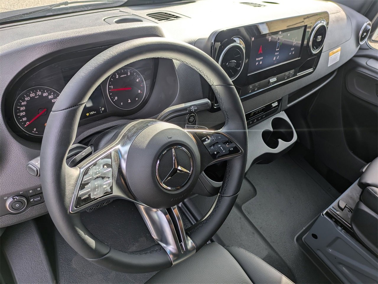 New 2025 Mercedes-Benz Sprinter 2500 image 5