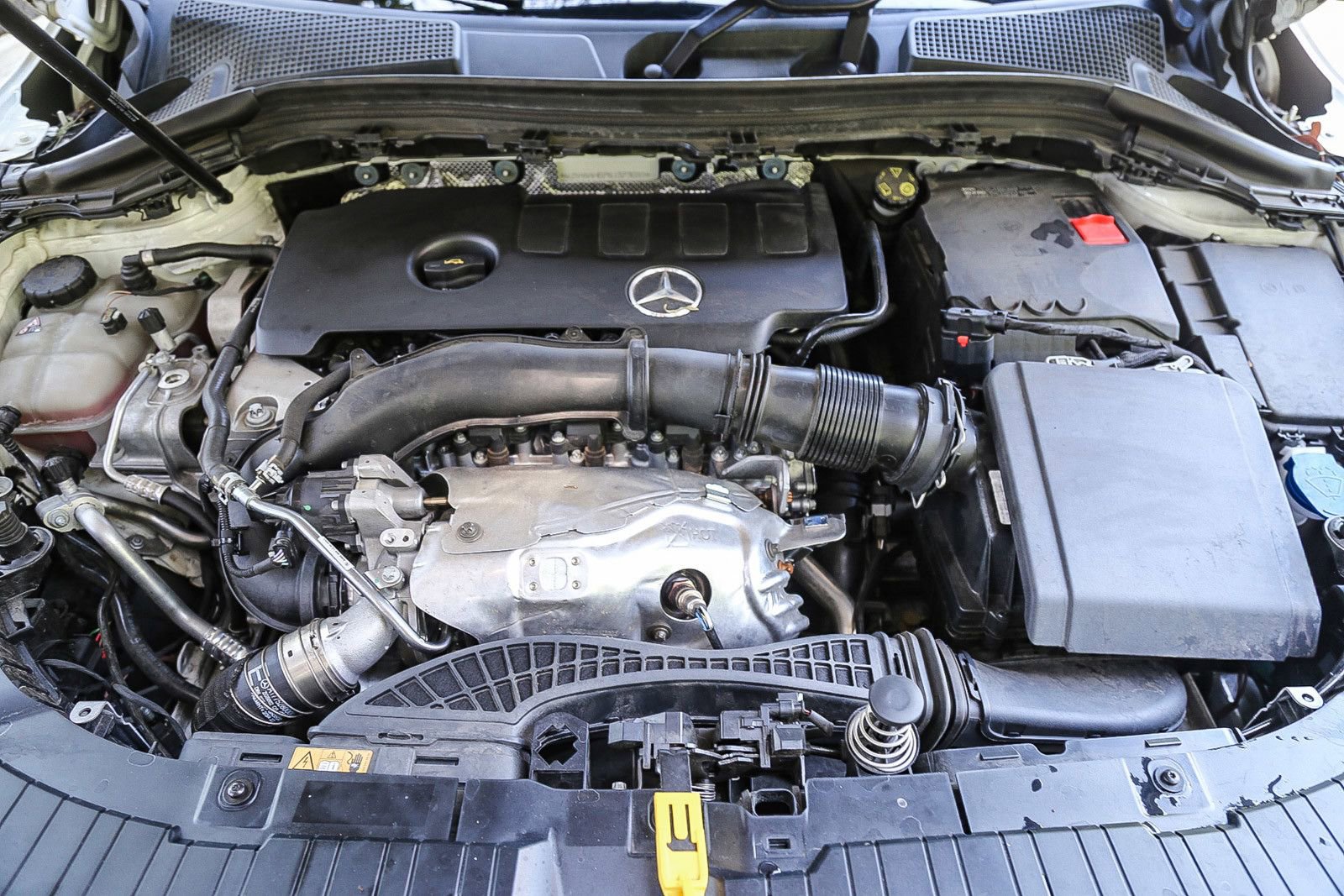 Used 2022 Mercedes-Benz GLA 250 4MATIC image 23