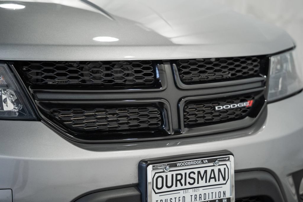 Used 2019 Dodge Journey SE w/ Premium Group FWD image 8